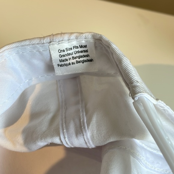 Two Hats - Picture 9 of 9